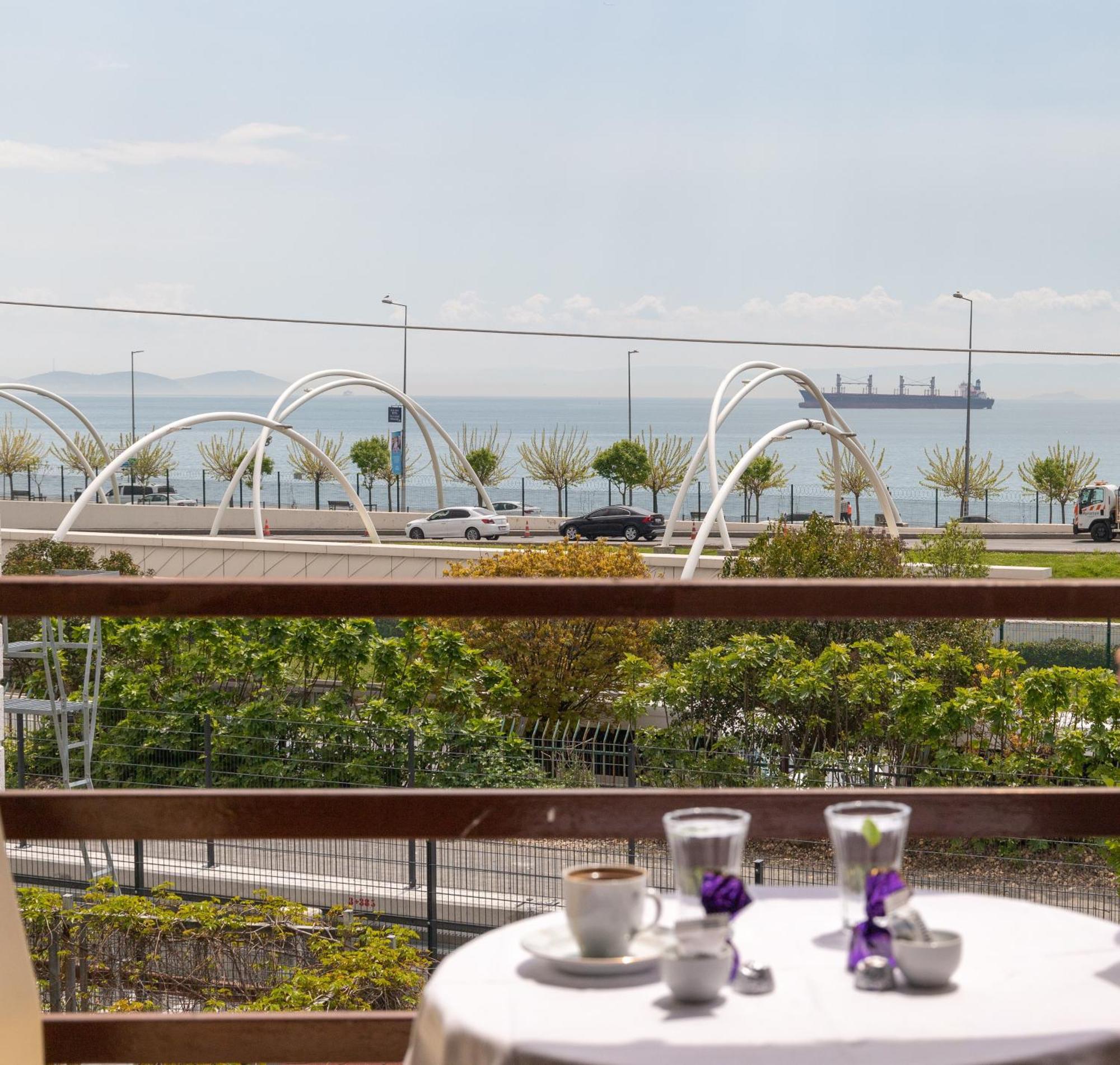 Galley Hotel Istanbul Rum bild