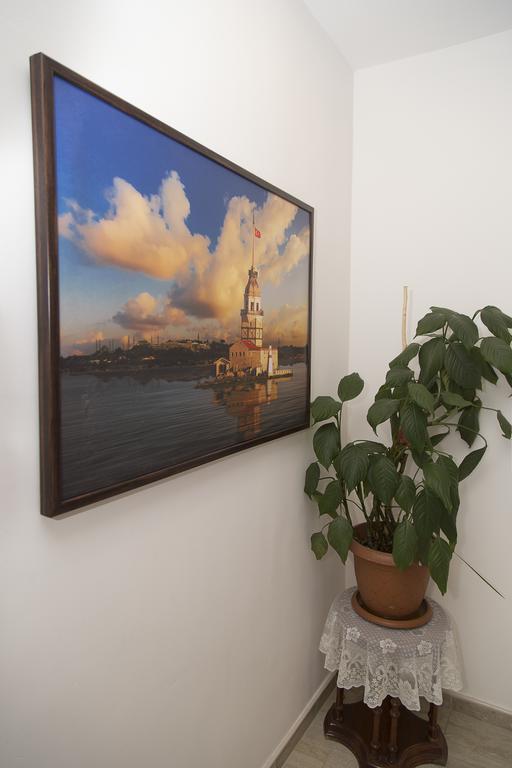 Galley Hotel Istanbul Exteriör bild